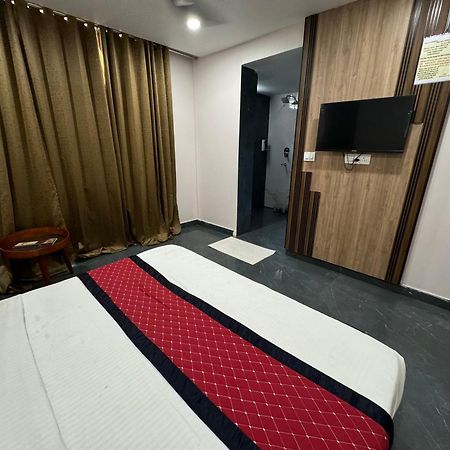 הרידוואר Namay Inn By T And M Hotels מראה חיצוני תמונה