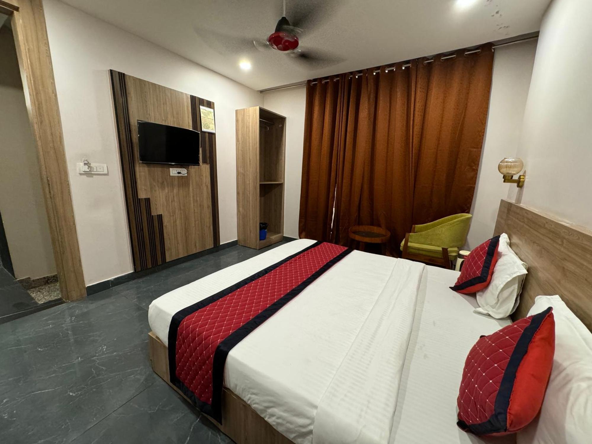 הרידוואר Namay Inn By T And M Hotels מראה חיצוני תמונה